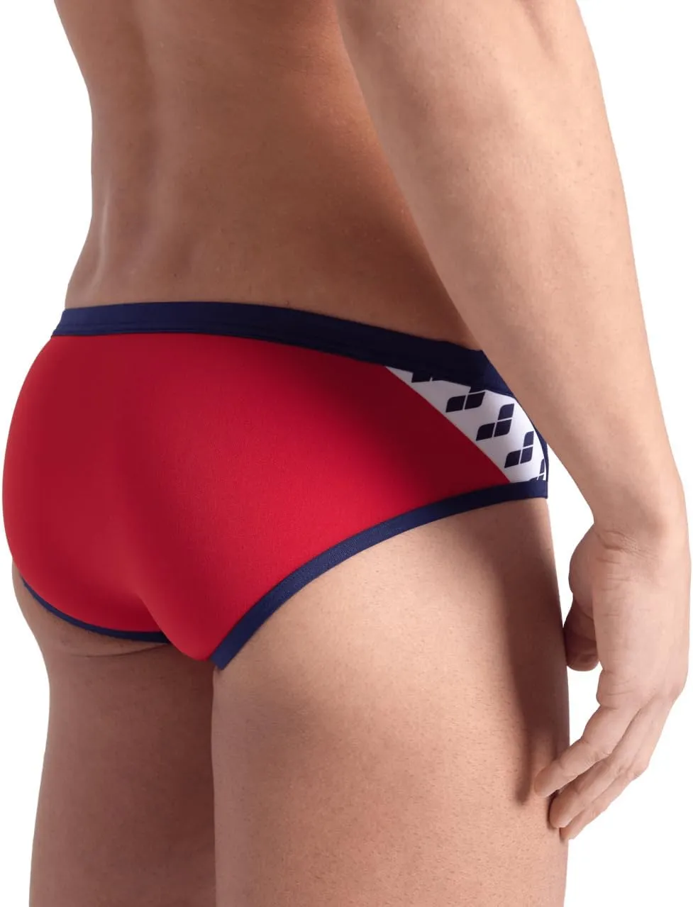 Arena Men's Icons Solid Swim Briefs Professional Training Swimsuit Sports Trunk