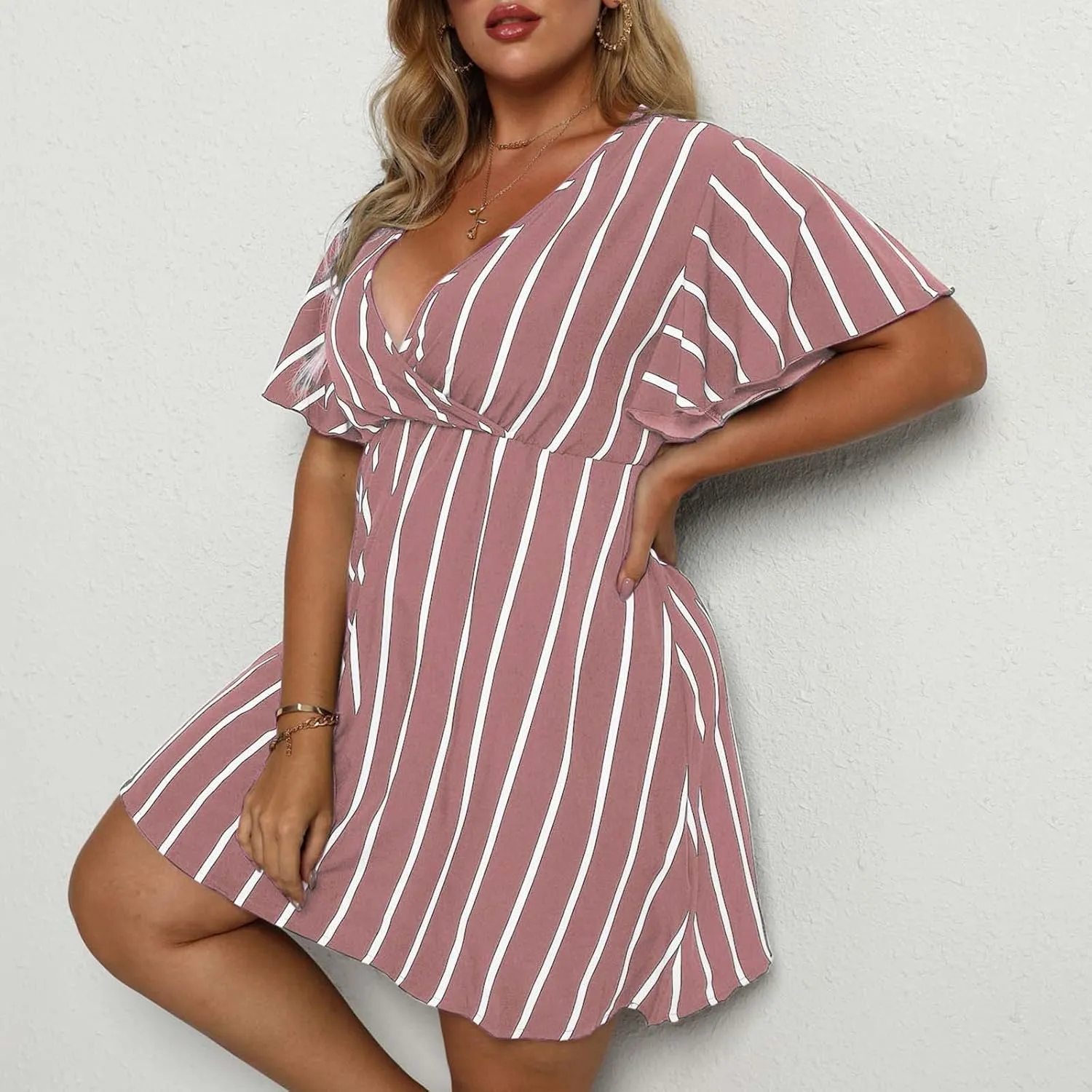 Beach Dresses for Womens Vacation Short Batwing Sleeve V Neck Summer Trendy Dress Floral Ruffle Boho Mini Sundress