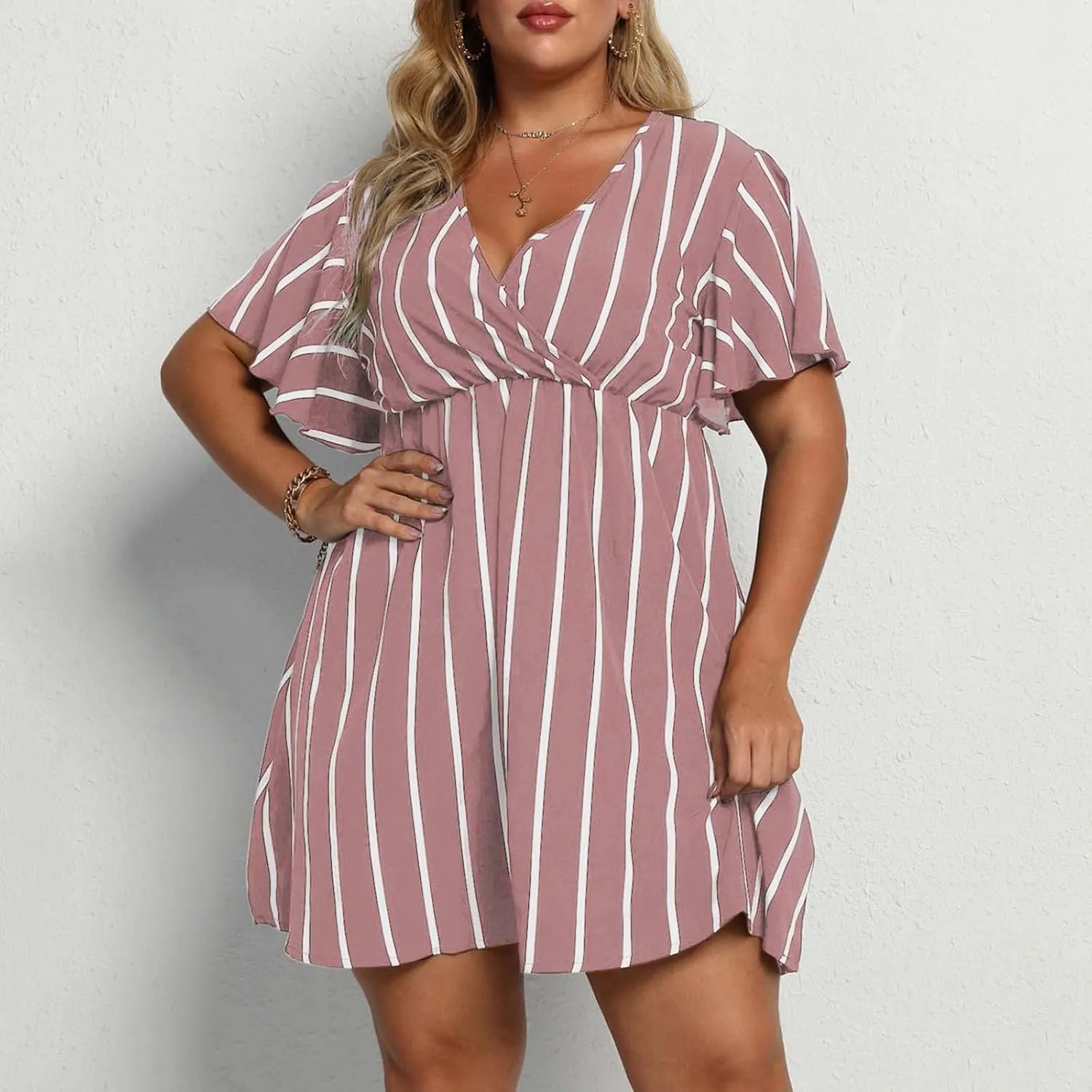 Beach Dresses for Womens Vacation Short Batwing Sleeve V Neck Summer Trendy Dress Floral Ruffle Boho Mini Sundress