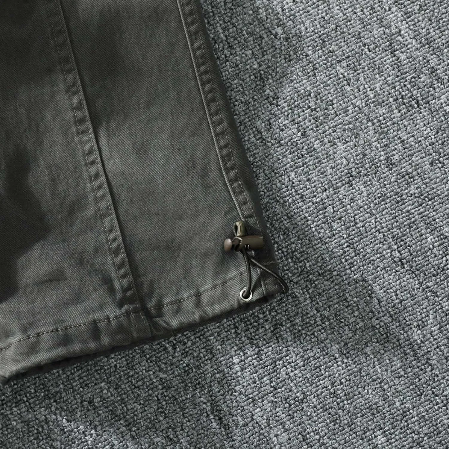 Cargo Pants for Men Relaxed Fit Sweatpants Slim Fit Workout Training Thigh Mesh Gym Jogger Pants with Zipper Pockets
