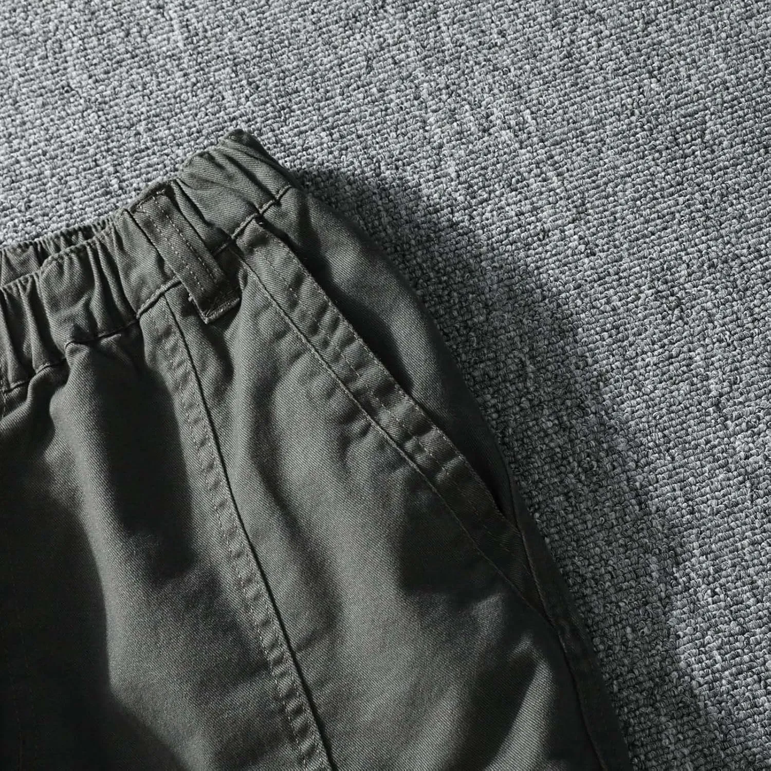 Cargo Pants for Men Relaxed Fit Sweatpants Slim Fit Workout Training Thigh Mesh Gym Jogger Pants with Zipper Pockets