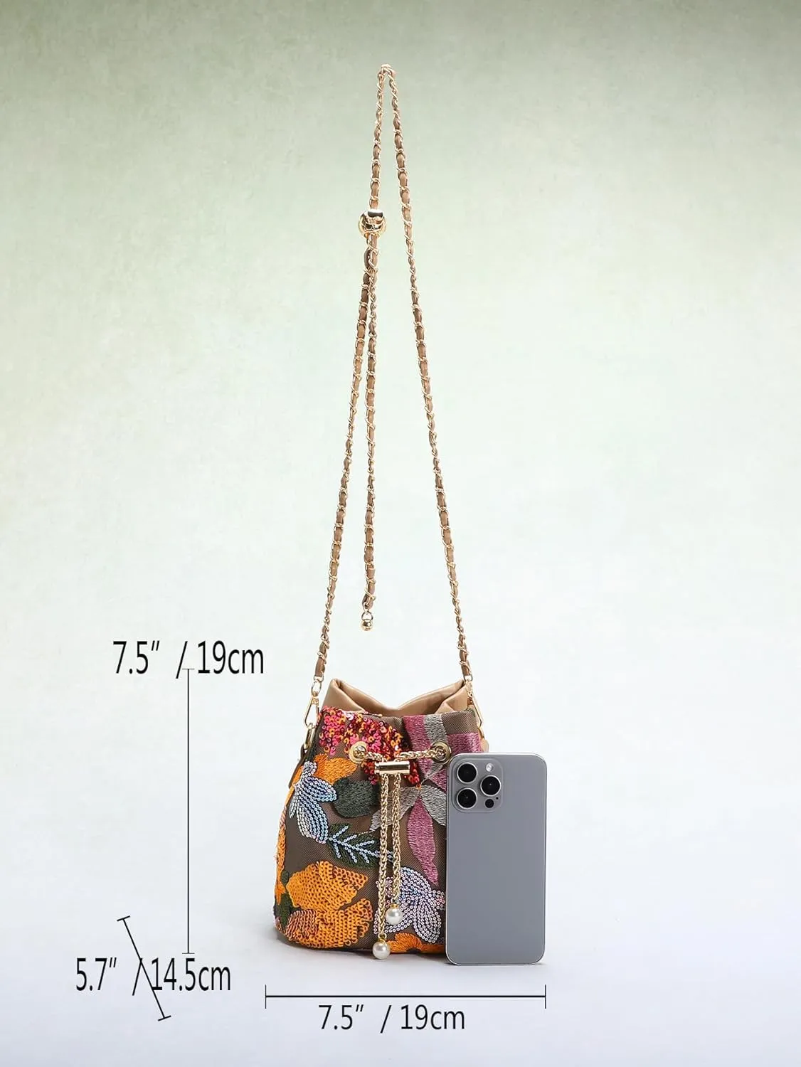 New Chinese style bucket bag Women's new heavy craft mesh embroidery flower sequin chain crossbody bag.