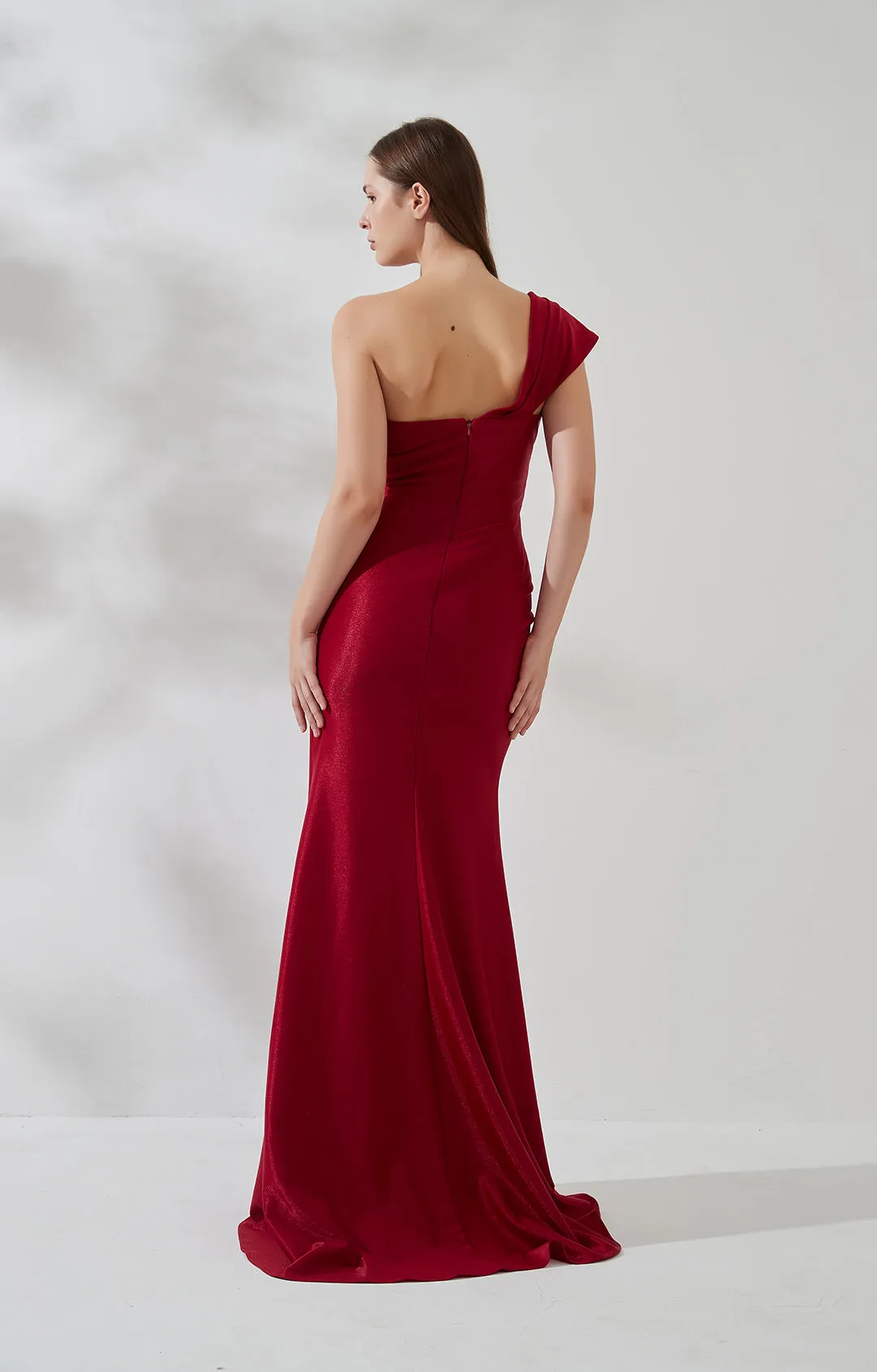 One-shoulder Stretchy Pleated Side Split Zipper Evening Dress